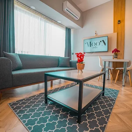 Lägenhetshotell Moon 4*