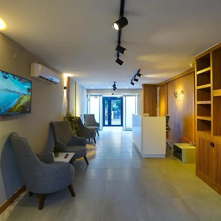 Moon 4* 안탈리아