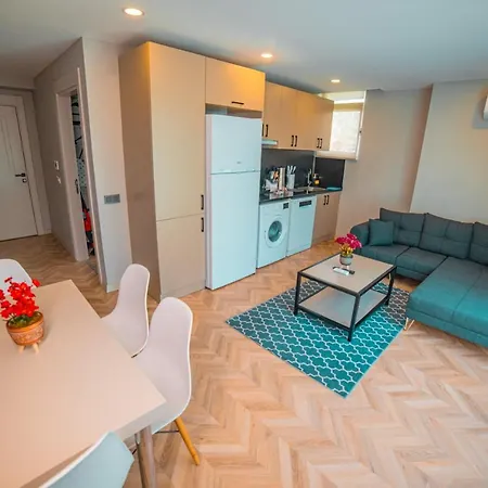 Moon 아파트호텔 안탈리아